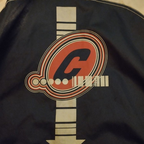 Earthbound jacket windbreaker waterproof like new, blue and red, size XL