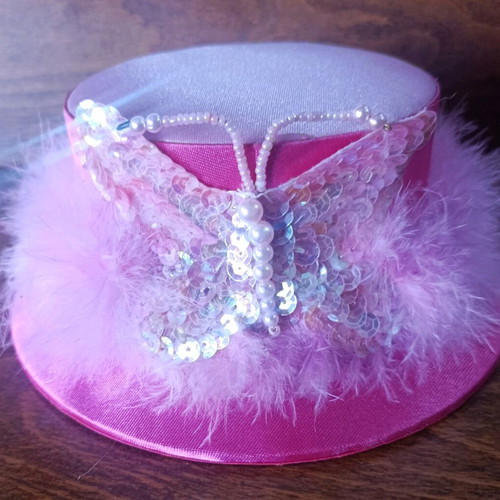 Vintage 00s pink satin jewelry box with feathers and butterfly