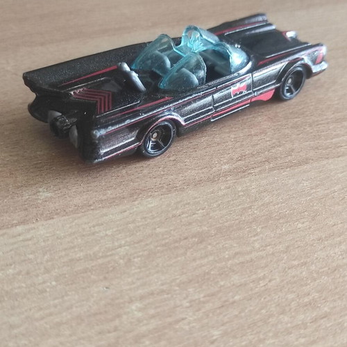 Hot Wheels TV Series Batmobile '66 like new