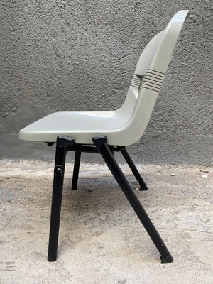 Figueras visitor chairs pack of 12, heavy type, like new