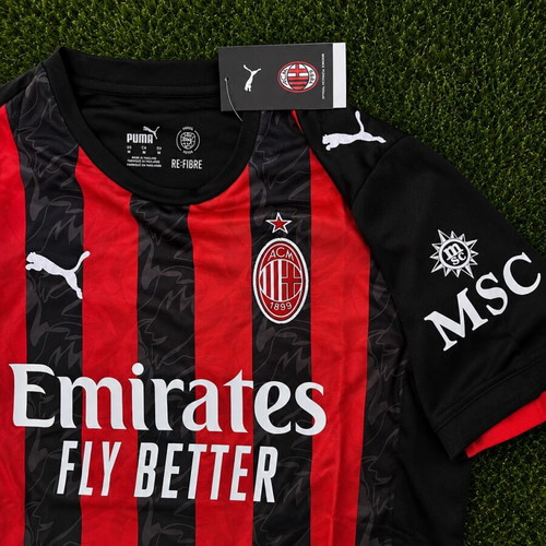AC Milan 24/25 Jersey Medium, new authentic