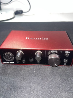 Focusrite Scarlett 2i2 3rd Gen audio interface
