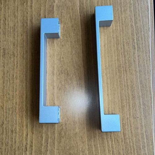 Cabinet handles made of solid aluminum, like new, silver matte, pack of 219