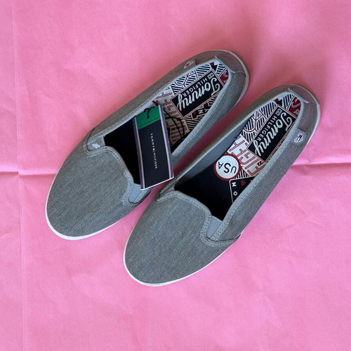 Tommy Hilfiger Sport Shoes new, size 38, light gray