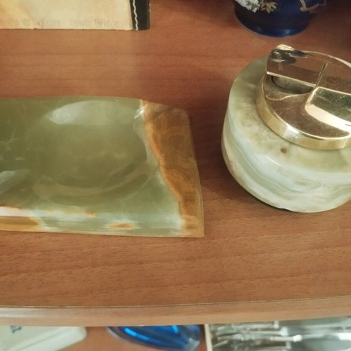Onyx set ashtray and lighter like new with green design