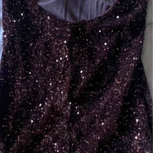 Dress with rhinestones and cups brown like new, open back