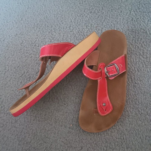 Women's slippers size 38 used, coral color