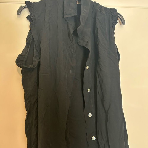 Black vest-shirt Celestino like new