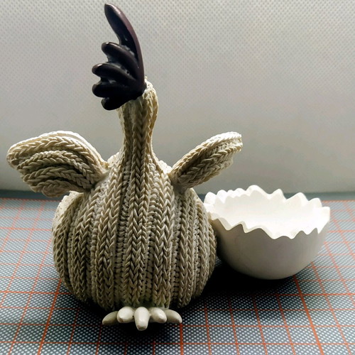 Polyresin hen egg holder like new, Easter decorative by SIA Home Fashion
