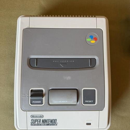 Super Nintendo Entertainment System SNES like new with all accessories