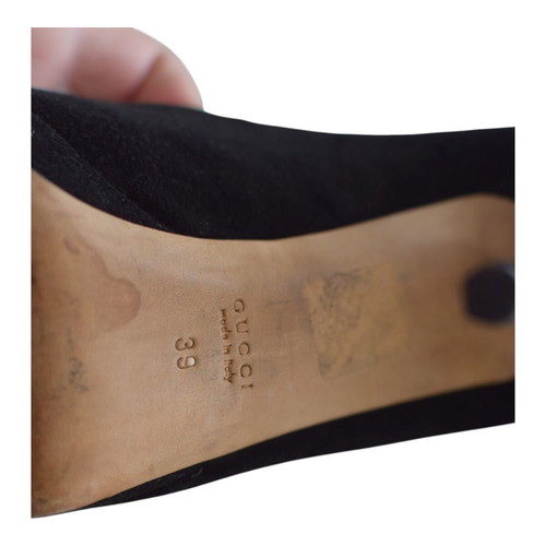 Gucci Black Suede Platform Pumps Used, Size 39