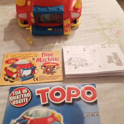 Collectible Time Machine Disney toy used, Topolino 2007
