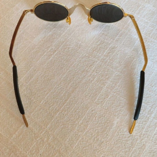 Vintage 90s Sunglasses Italy Design new, gold frame, UV 400 protection