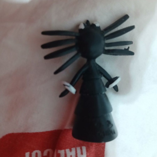 Gothitell Gen 5 Pokemon figure