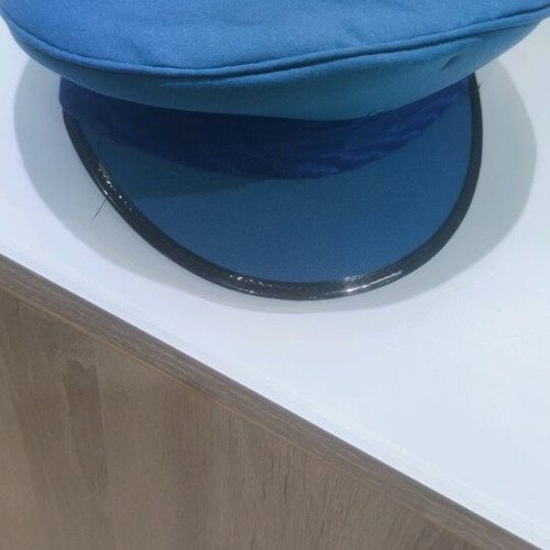 Aviation hats like new, pack of 4