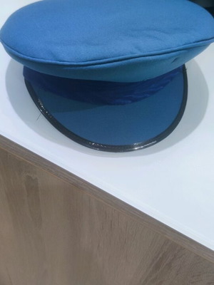 Aviation hats like new, pack of 4