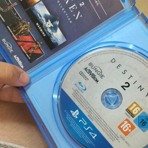 Destiny 2 PS4 game, excellent condition