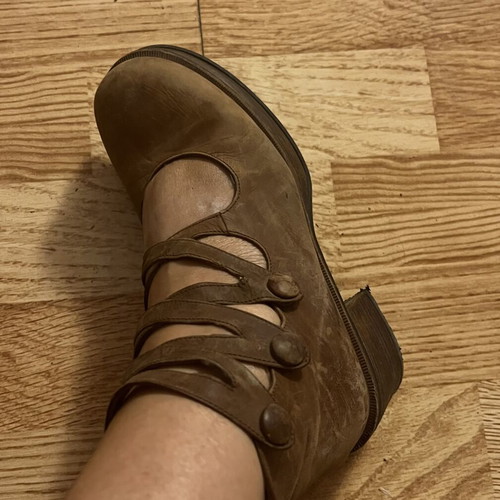 Leather Spanish shoes used, size 37