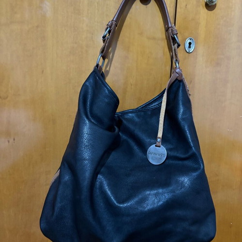 Black Diana&Co large shoulder bag like new