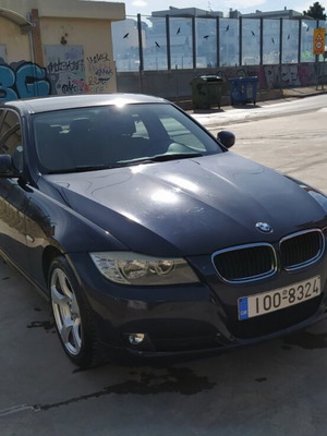 BMW 318i E90 coupe petrol manual like new, 160000 km, blue