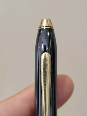 Cross pen used