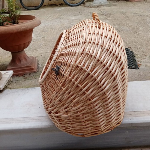 Cat transport basket and nest made of natural willow wood Vida XL like new