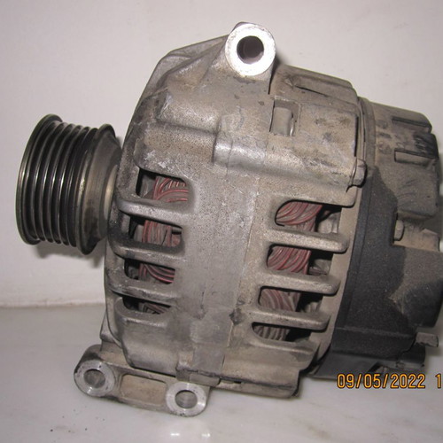 Alternator for Renault Scenic '99-'03 used