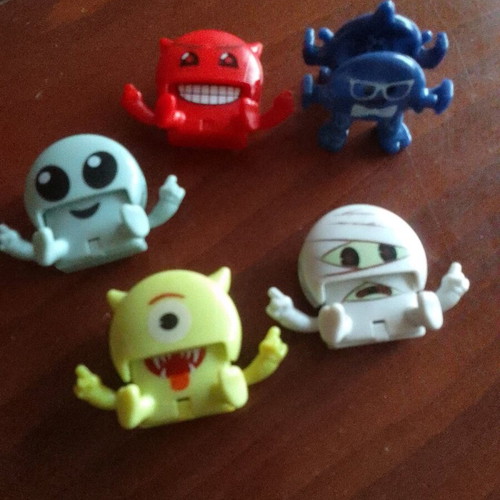 Kinder figures like new, set of 5 pieces
