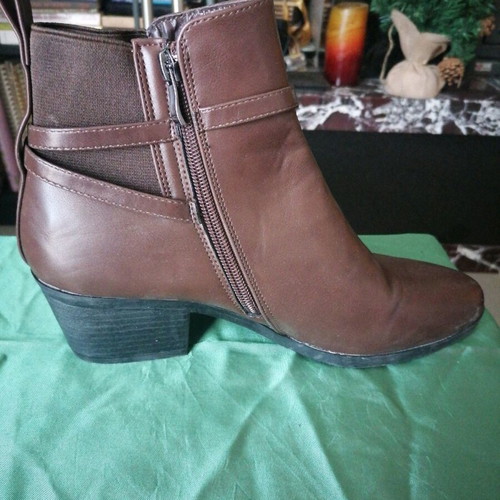 Zapatos women's ankle boots like new, brown, size 40