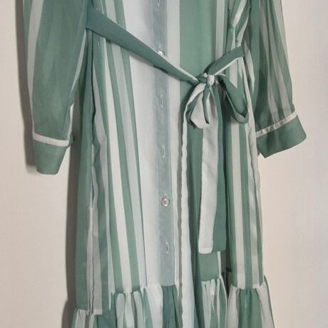 Mamoush dress new, long with pockets, belt and white inner dress