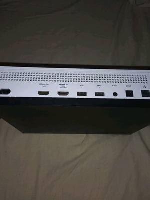 Xbox One S Digital 1TB like new with cables