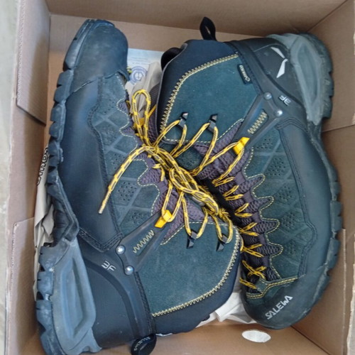 Salewa MS Alp Trainer Mid GTX hiking boots like new, size 44, green and yellow
