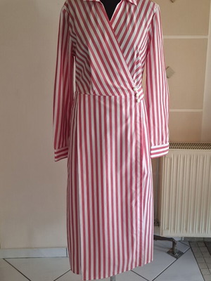 Maerz Cotton Dress Like New, White and Raspberry with Belt and Pockets