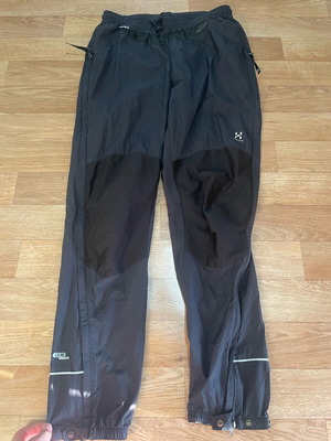 Haglöfs women's nylon tourist pants like new, size L