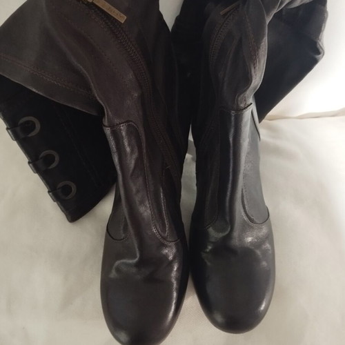 Leather high-heeled boots size 37, brown