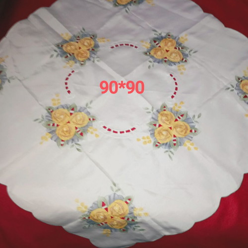 Table linens pack of 31 pieces like new