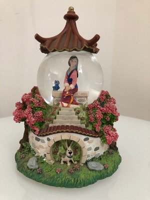 Mulan snowglobe μεταχειρισμένο, μουσικό, vintage από την πρώτη ταινία