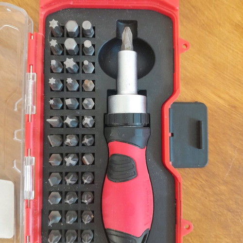 Powerfix ratcheting screwdriver set 38 pieces like new