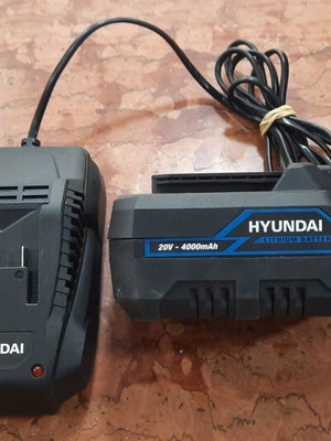Hyundai Lithium Battery HBAT 20V4A and Charger HCBAT 2-4A used set