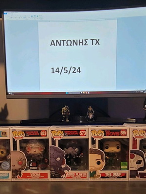 Funko Pops like new collection Iron Man, Scarlet, Thor, The Deep