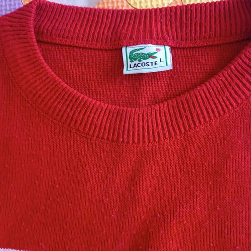 Lacoste large sweater used, red