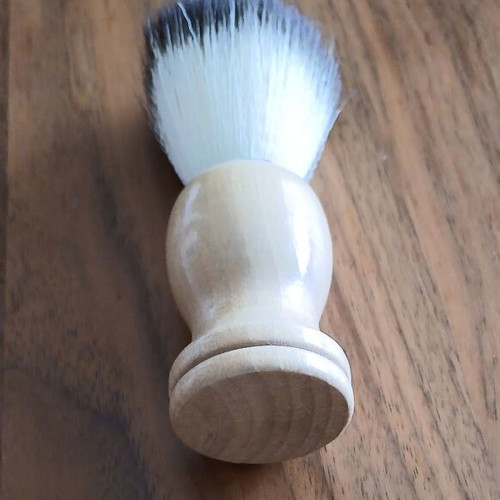 Shaving brush with wooden handle new