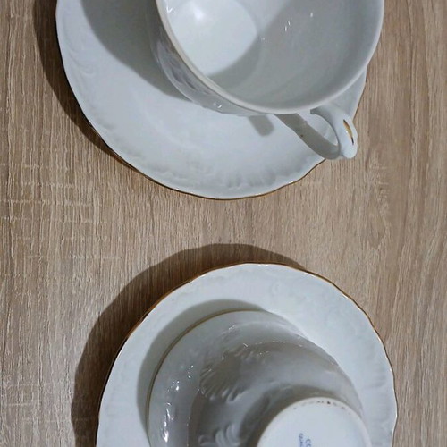 WM Wieder porcelain set of 2 cups and 2 saucers used