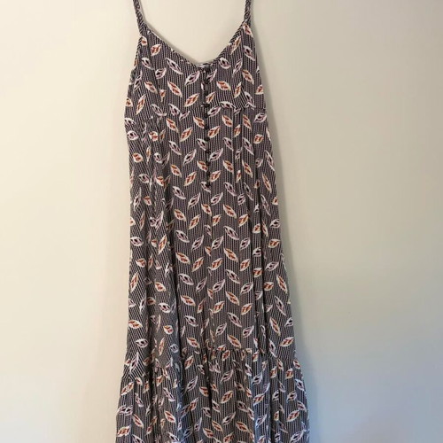 Attrattivo summer dress with straps and buttons, size L