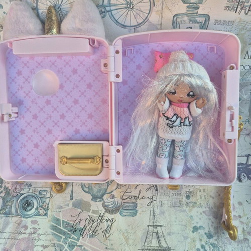 Na Na backpack with doll like new