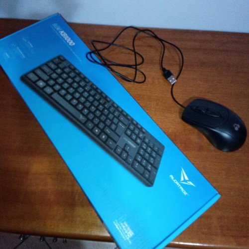 Dell XPS 18 Tablet PC Intel i3 8GB RAM 256GB Windows 11 ανακατασκευασμένο