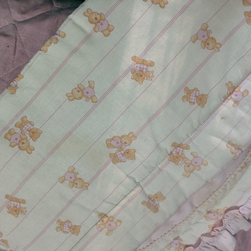 Crib blanket used, good condition