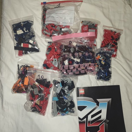 Lego Icons Optimus Prime 10302 like new