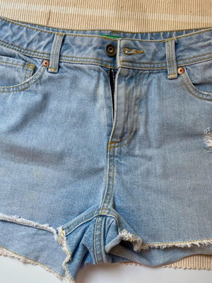 Benetton low-rise denim shorts new, grey and blue