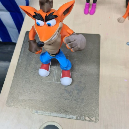 Φιγούρα 3D Crash Bandicoot 24cm καινούργιο